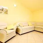 Apartman 10061a *