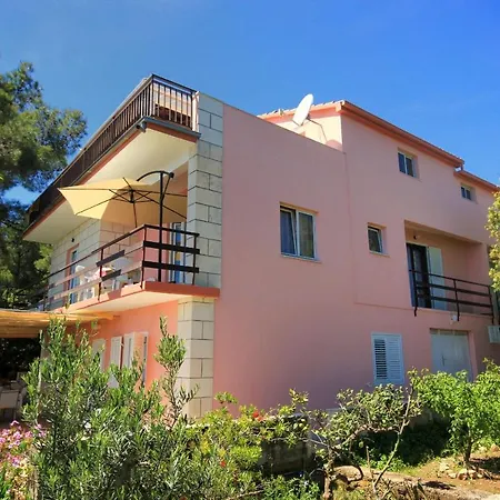 10061a Apartment Prizba