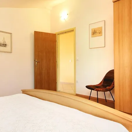 10061a * بريسبا