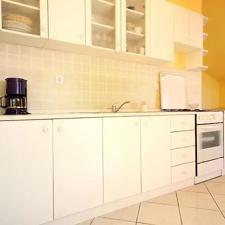 10061a * بريسبا