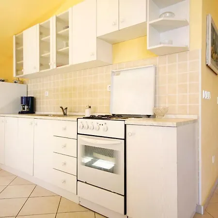 10061a * بريسبا